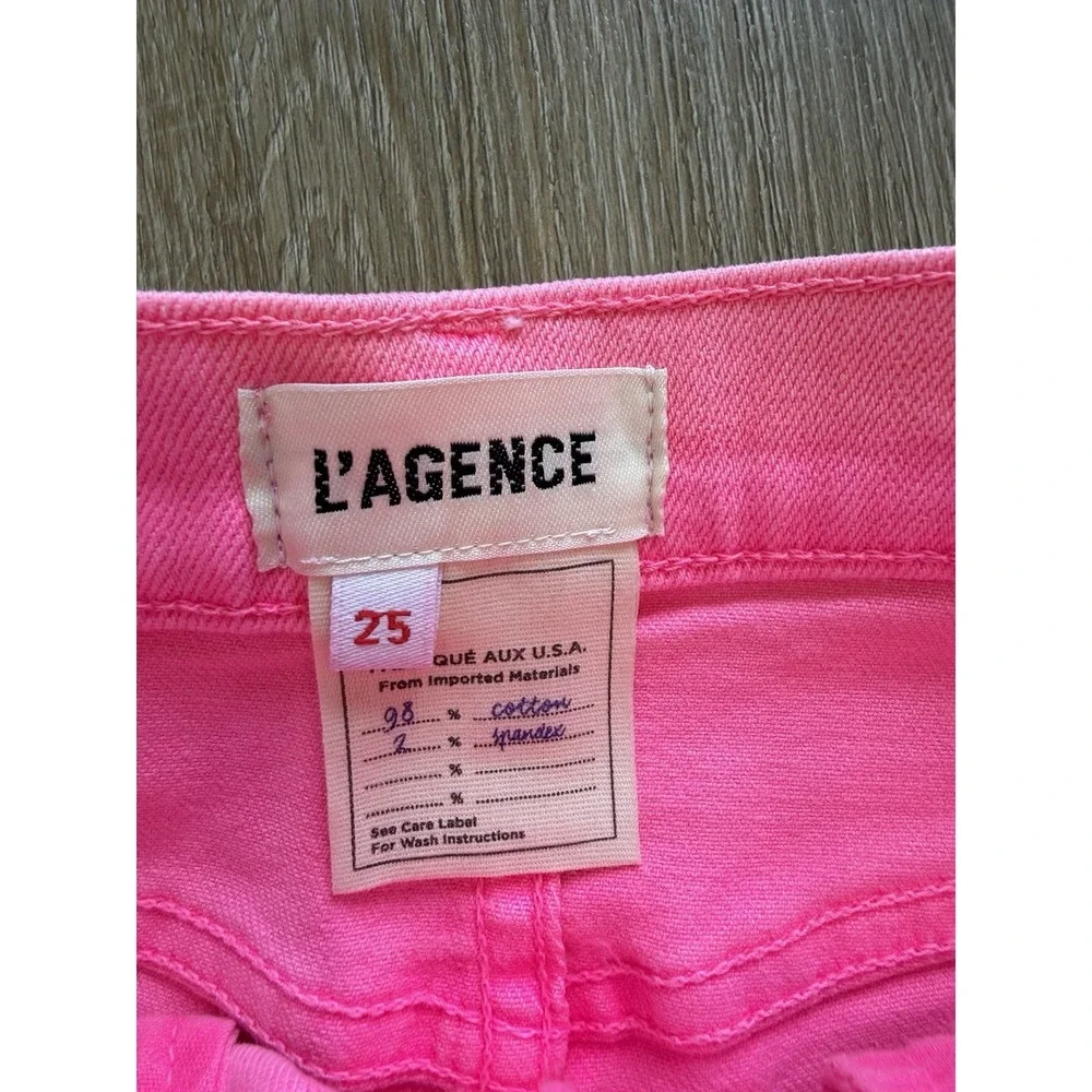 L'AGENCE Clark High-Rise Frayed Shorts Shocking Pink 25 NWT $275 - Picture 4 of 6